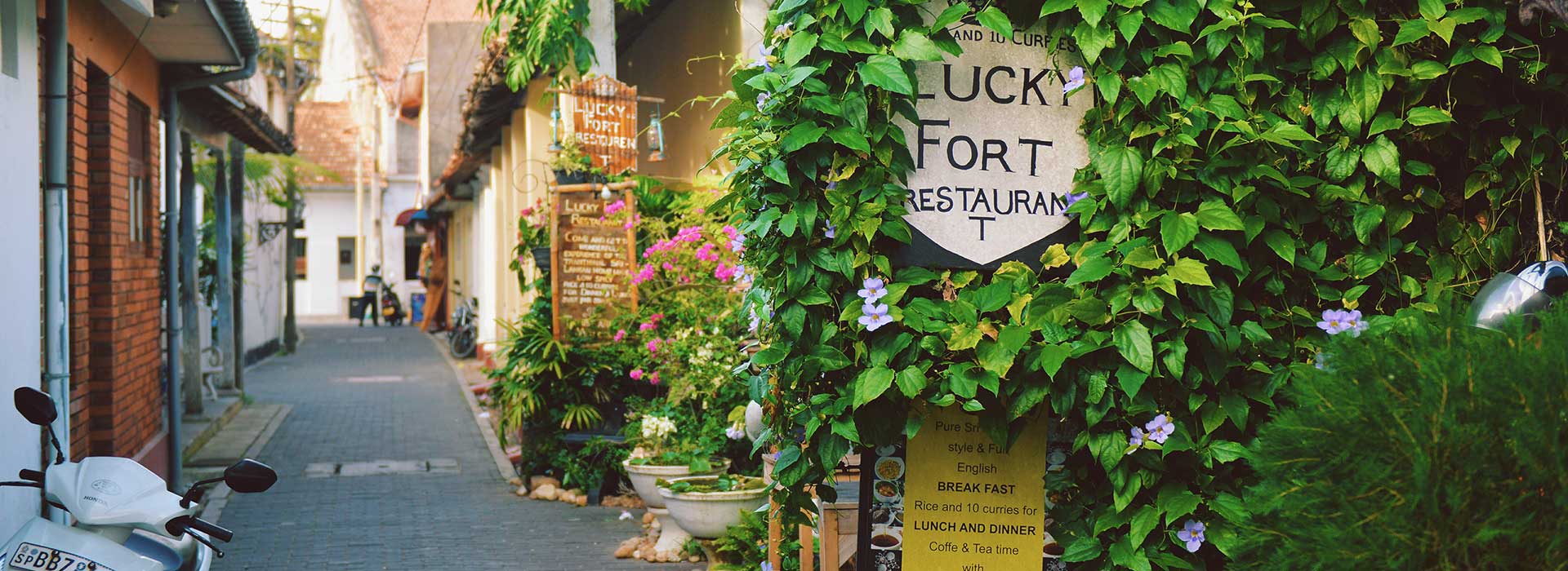 Lucky Fort Restaurant near 32 Middle Street Galle